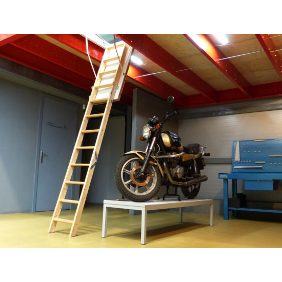 SCALA RETRATTILE IN LEGNO M