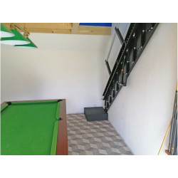 SCALA RICHIUDIBILE SALVA SPAZIO M NERA INCLINAZIONE 54° CON CORRIMANO