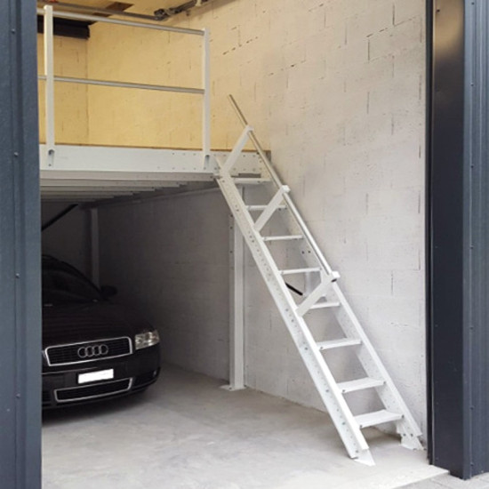 SCALA RICHIUDIBILE SALVA SPAZIO S BIANCA INCLINAZIONE 45° CON CORRIMANO