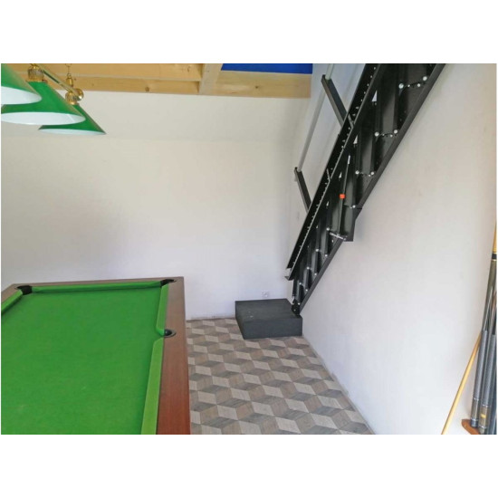 SCALA RICHIUDIBILE SALVA SPAZIO S NERA INCLINAZIONE 45° CON CORRIMANO