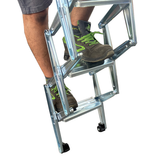 SCALA RETRATTILE HARMONICA DA PARETE CON BOTOLA DA cm 70X130