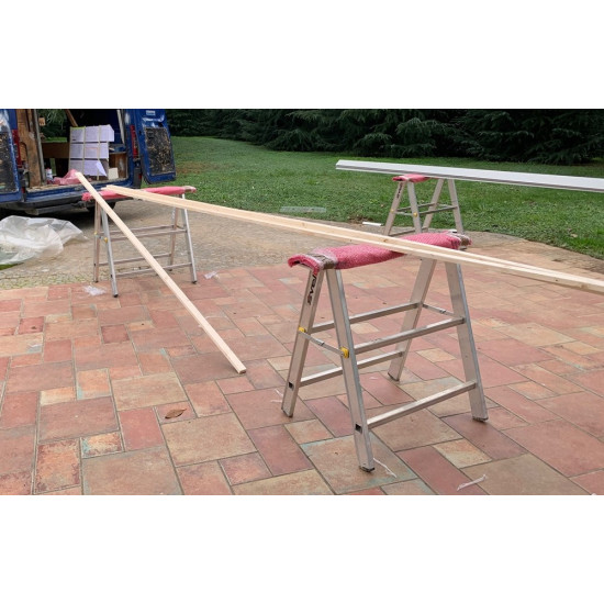 STAND CAVALLETTO IN ALLUMINIO