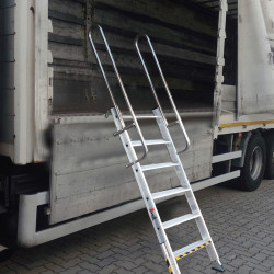 SCALA ACCESSO CAMION 6 GRADINI